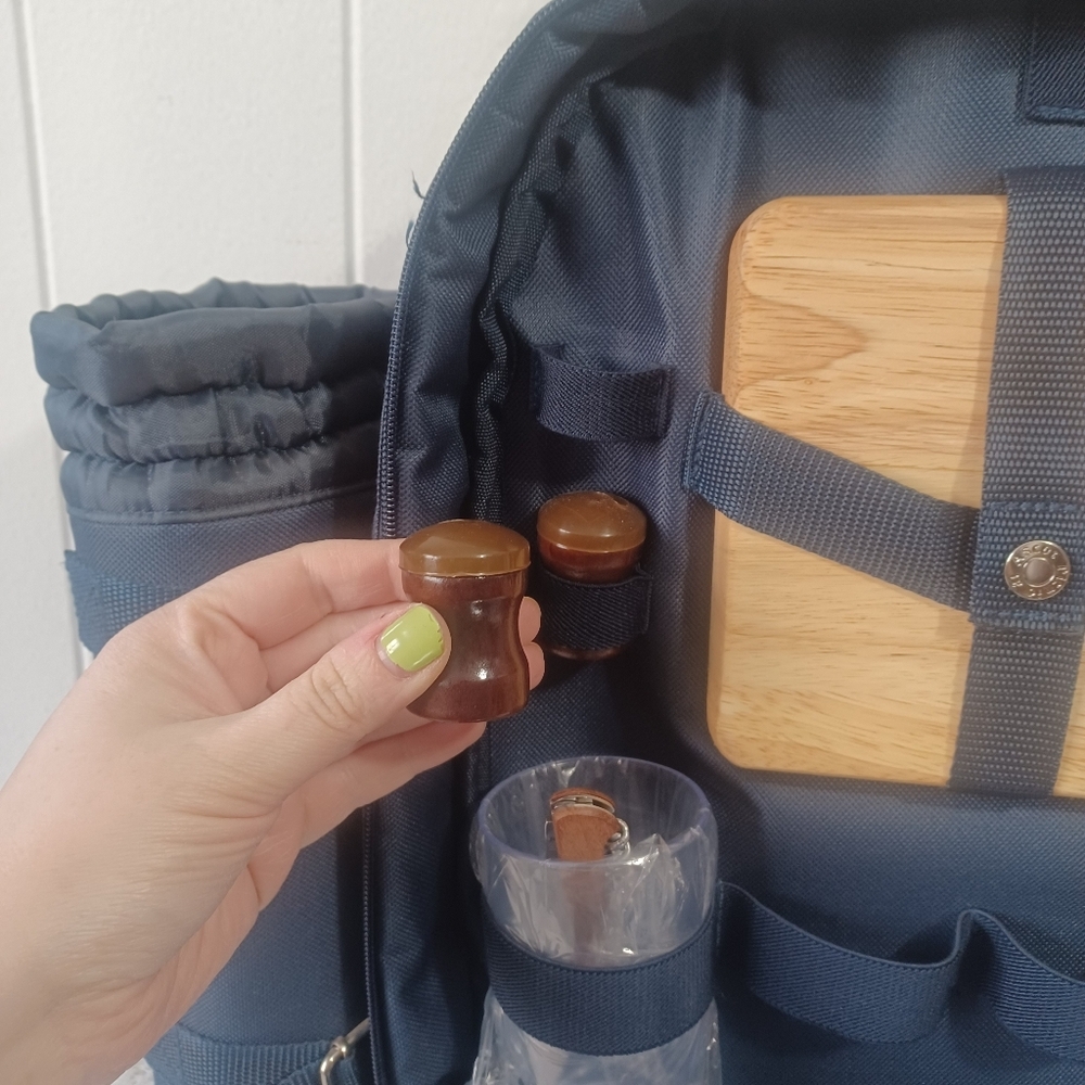 Picnic Backpack - Picture 9 of 9